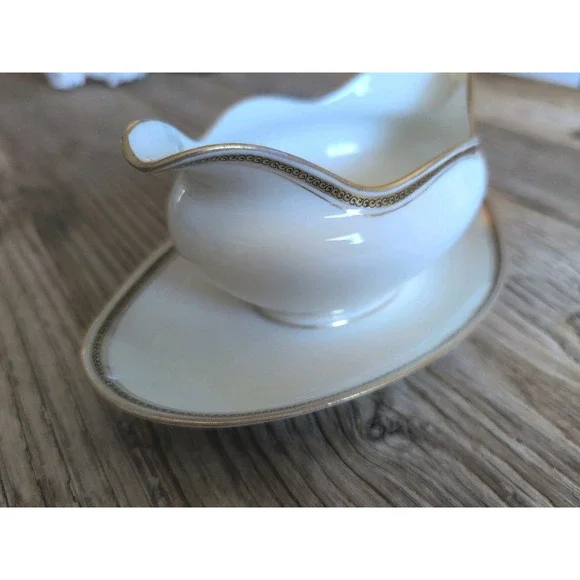 LIMOGES, FRANCE gold encrusted M. REDON 10" Gravy Boat Attached Under Plate - Picture 5 of 16